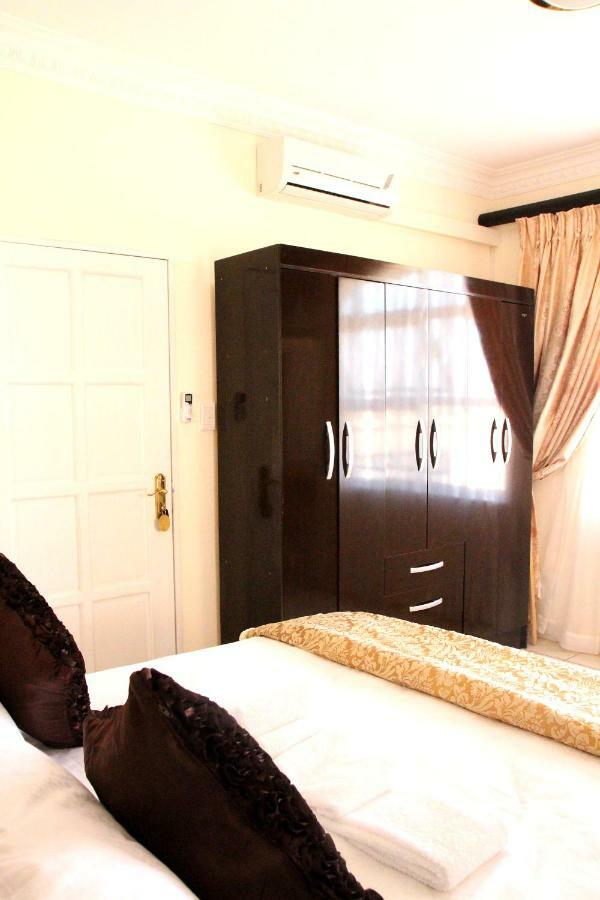 Ekupholeni Garden Villas Manzini Buitenkant foto